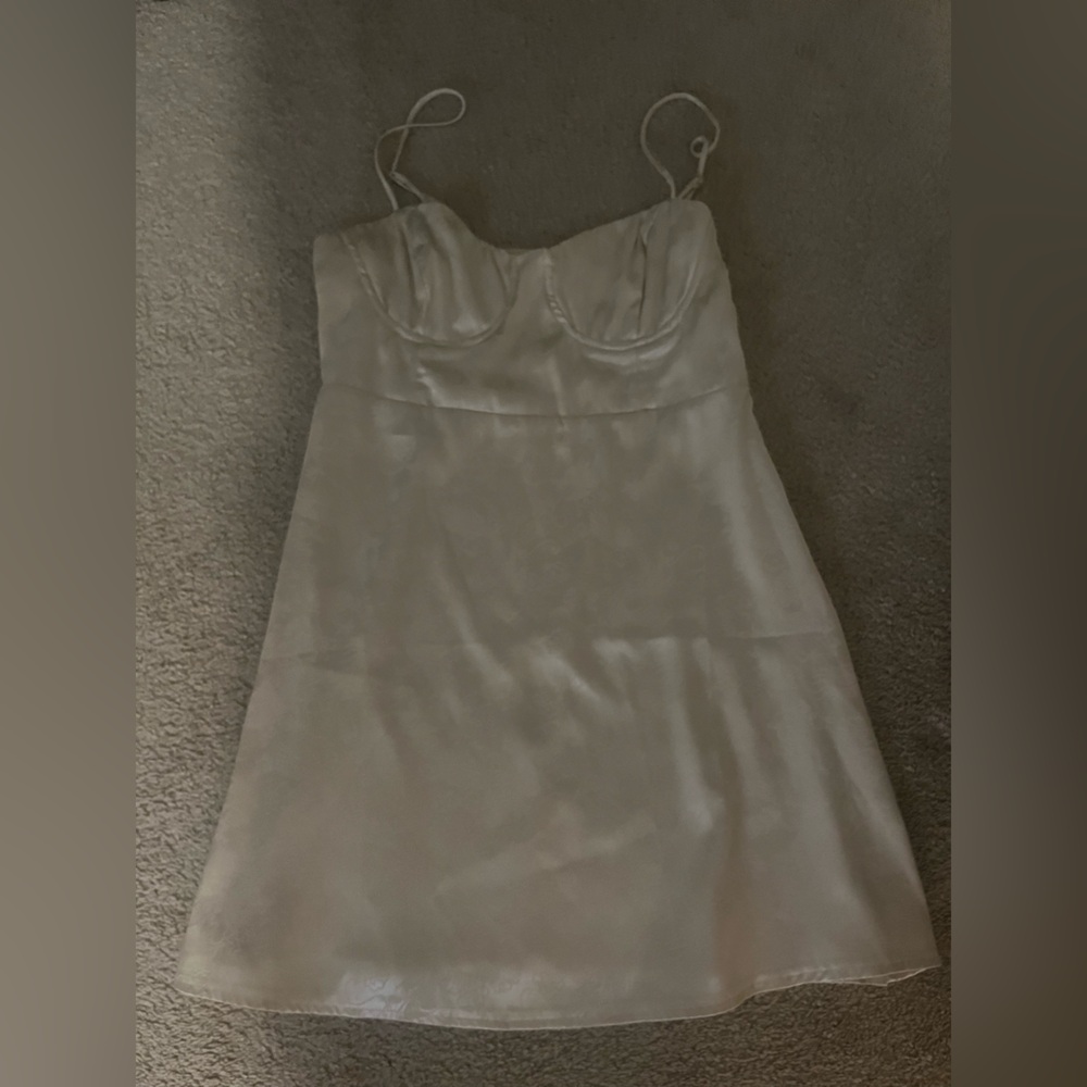 Princess Polly pop mini dress